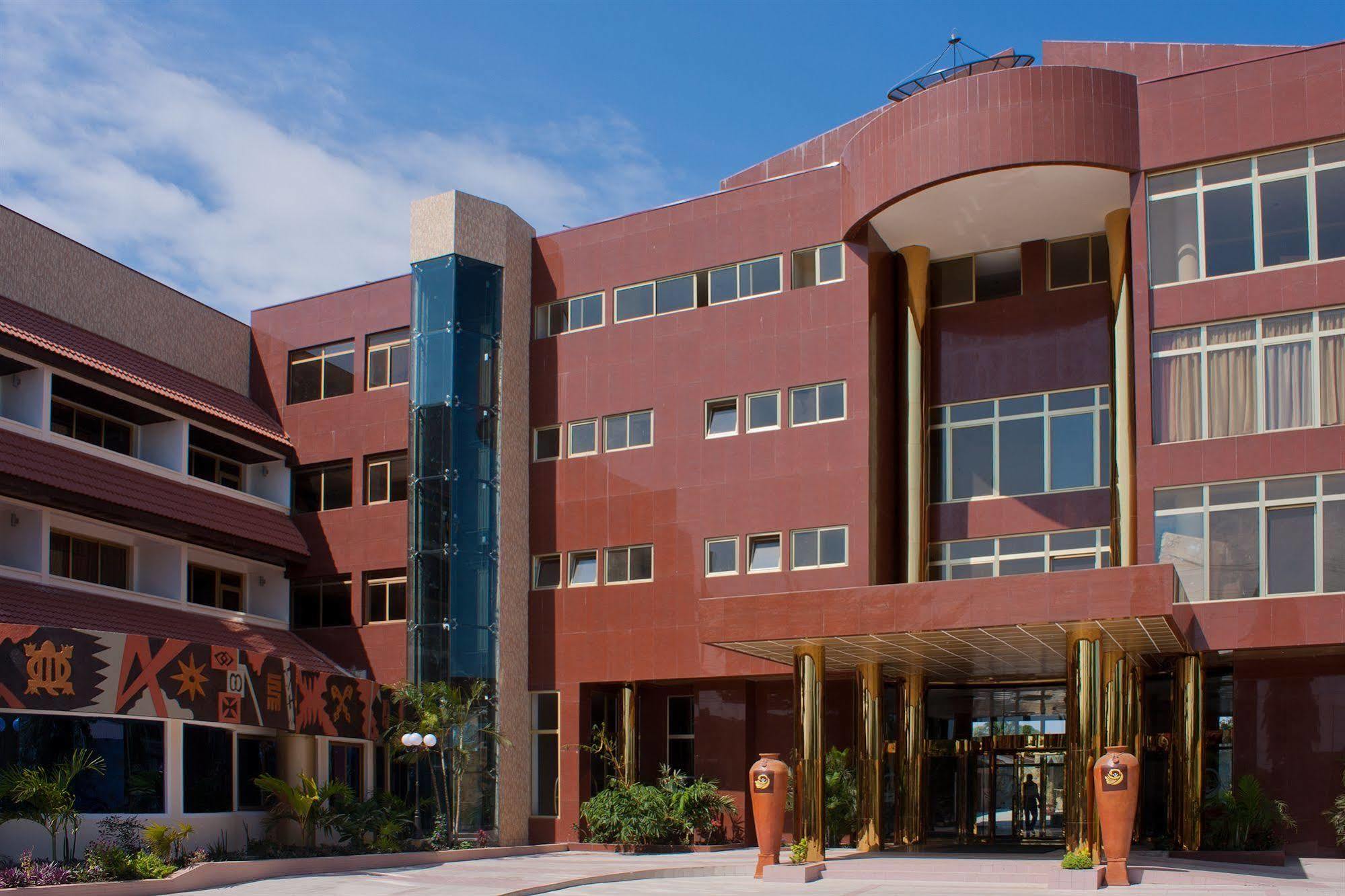Royal Nick Hotel Lashibi Exterior foto