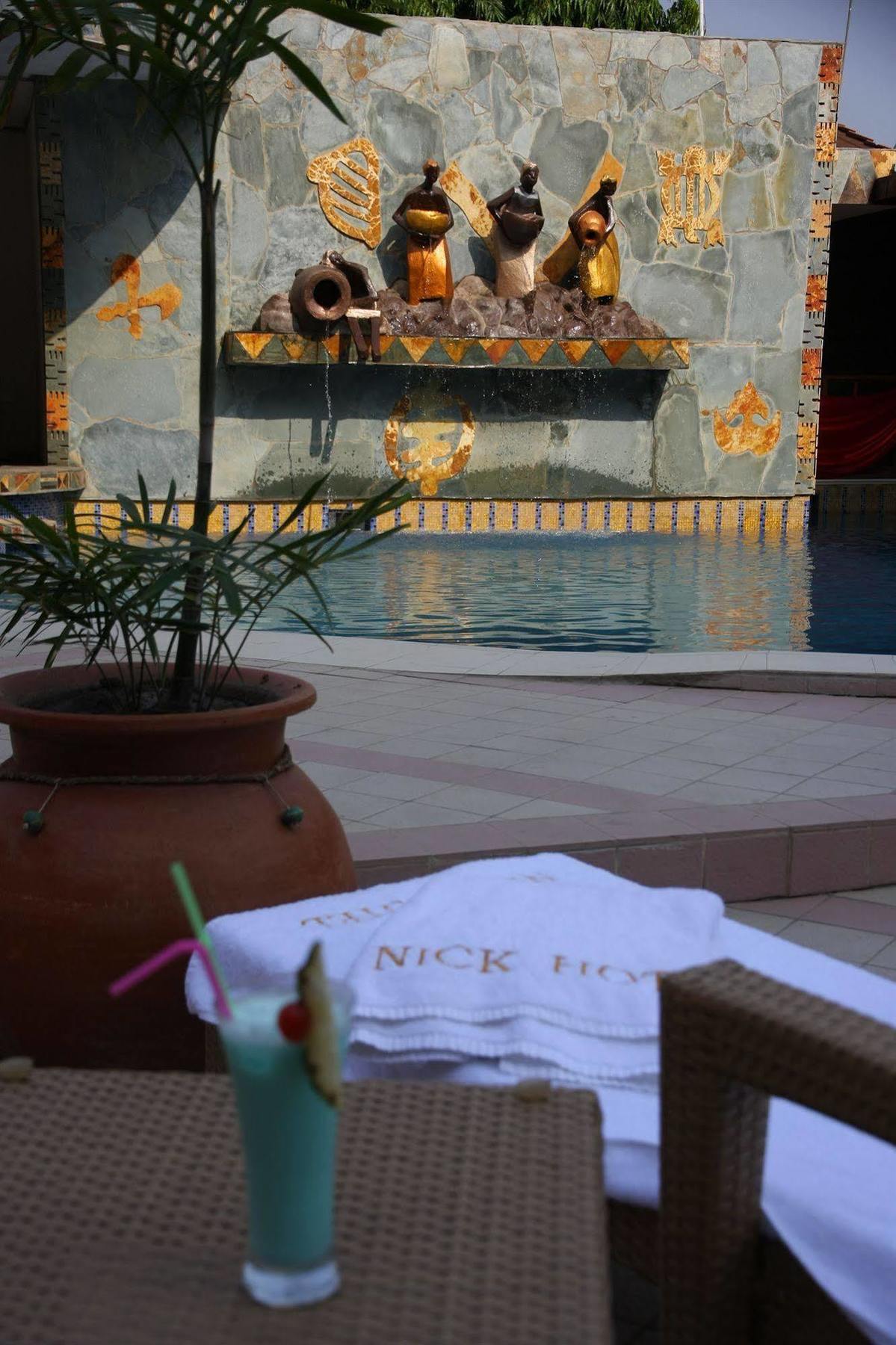 Royal Nick Hotel Lashibi Exterior foto